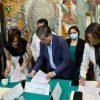 Firman Coyoacán e INEA convenio para combatir el analfabetismo