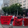 Normalistas bloquean el Eje Central y Avenida Juárez