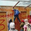 Familiares y activistas de los 43 normalistas exigen extradición de Tomás Zerón