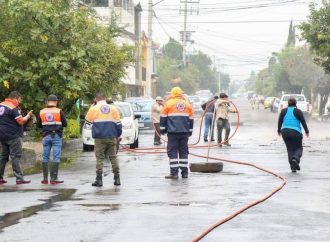 Continúan trabajos de limpieza tras fuertes lluvias en Alcaldía Tláhuac