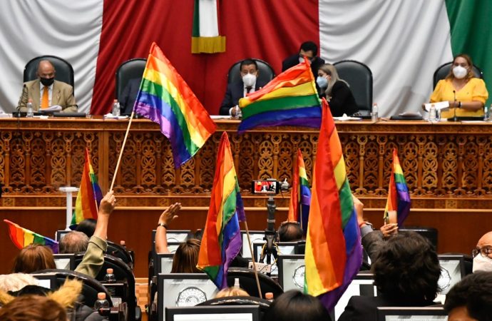 Impulsa Congreso CDMX mejor atención a población de la diversidad sexual