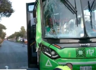 Unidad RTP se estrella contra camión de pasajeros en VC