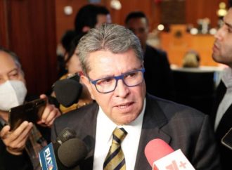 Monreal  podría encabezar contingente del Senado al Zócalo el próximo sábado