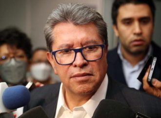 México debe asumir con seriedad y responsabilidad su condición de país de tránsito, para evitar el riesgo de que la tragedia de Juárez se repita, dijo Monreal