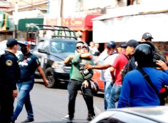 Suspende SSC a policías en Tepalcates por agredir a periodista