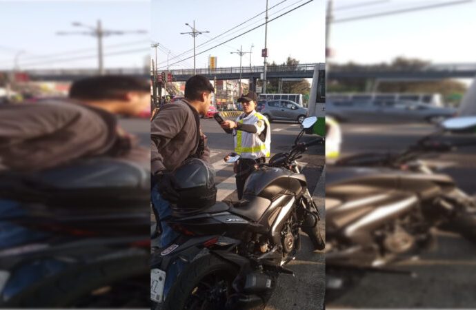 Van más de 13 mil multas a motociclistas:  Semovi