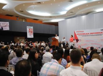 Llama Ricardo Monreal a militantes de Morena a profundizar relación con la gente