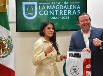 El Güero Quijano desea éxito a la boxeadora contrerense Erika ‘Dinamita’ Cruz