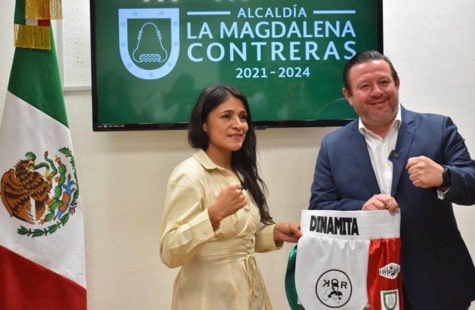 El Güero Quijano desea éxito a la boxeadora contrerense Erika ‘Dinamita’ Cruz