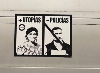 Retira Metro CDMX stickers de Brugada y Harfuch