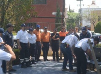 Álvaro Obregón brinda a vecinos información de protección civil en casos de sismo