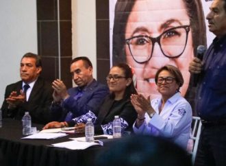 Aleida Alavez y líderes transportistas firman acuerdo por la movilidad de Iztapalapa