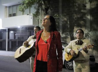Lía Limón festeja a las mamás de Álvaro Obregón en su día